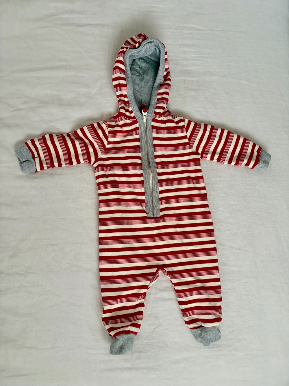 Burt’s Bees Baby Organic Cotton Red Stripe Hooded Zip Up Size 0-3 Months